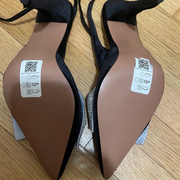 ASOS Designs black velvet stiletto lace up heels with big bling bow detail wms 8 - Picture 3 of 5